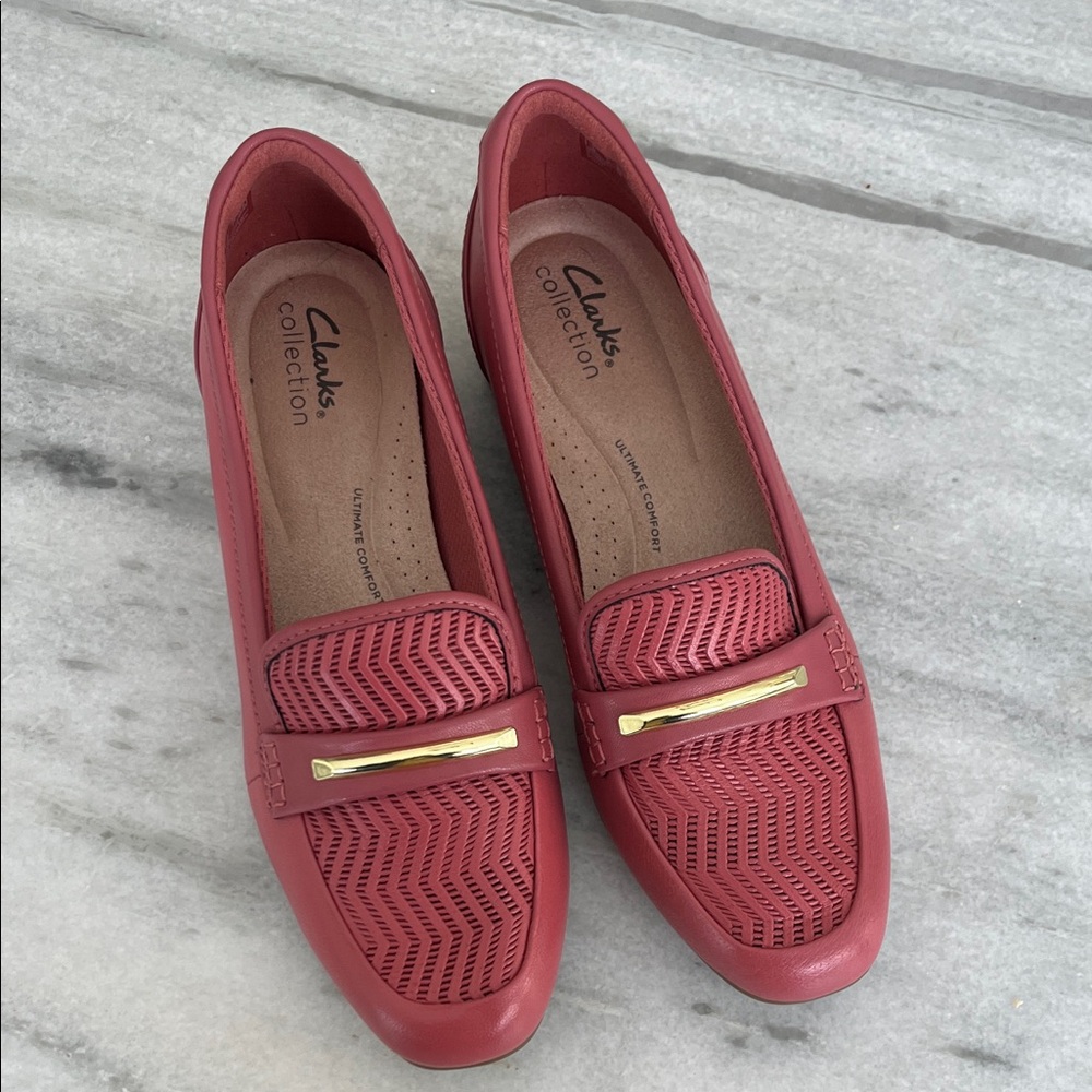 Clarks Women's Rose Loafers with Gold Accent